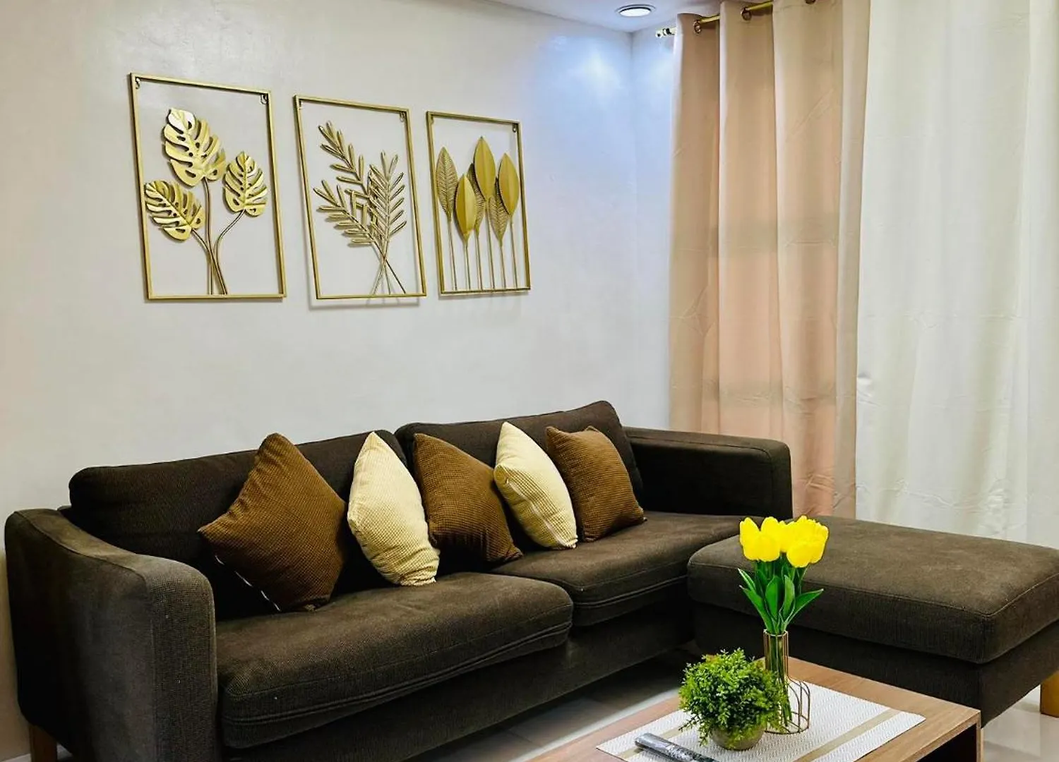 אנגלס La Maison - Homestay Near Clark Airport